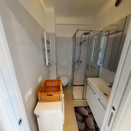 Apartamento Studio Climatise Avec Terrasse, Face A La Mer, Proche Centre-ville Et Plages - Fr-1-196-298